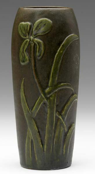 Appraisal: AREQUIPA Ovoid vase deeply carved with green flower and tall