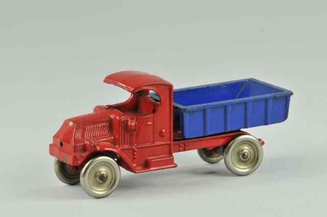 Appraisal: CHAMPION CAST IRON MACK TOY DUMP TRUCK Cast iron red