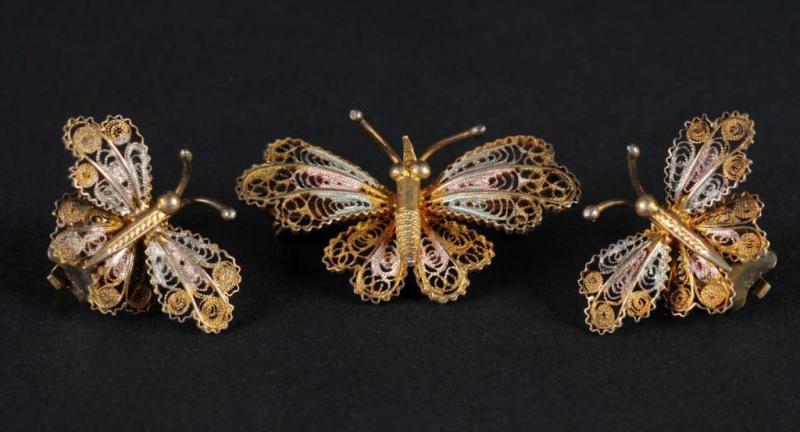 Appraisal: Butterfly Pin Earring Set Description silver Earrings are clip-ons Condition