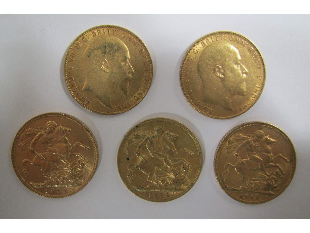 Appraisal: Five Edward VII head sovereigns three dated one and another