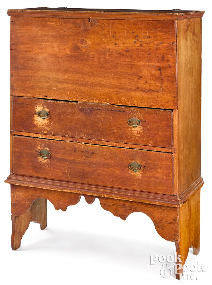 Appraisal: New England Queen Anne pine mule chest New England Queen