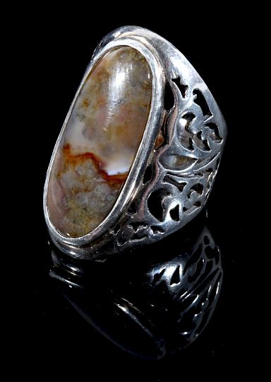 Appraisal: Navajo Sand Cast Sterling Agate Cabochon Ring For sale in