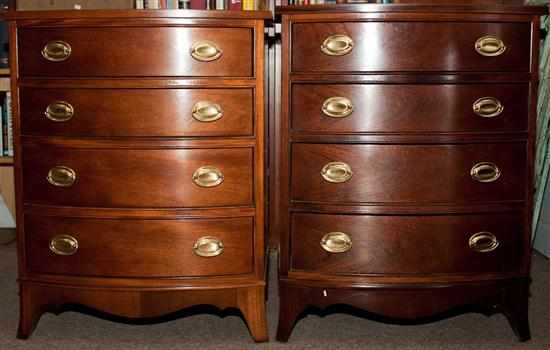 Appraisal: Pair of Federal style mahogany bachelor's chests Thomasville furniture Estimate