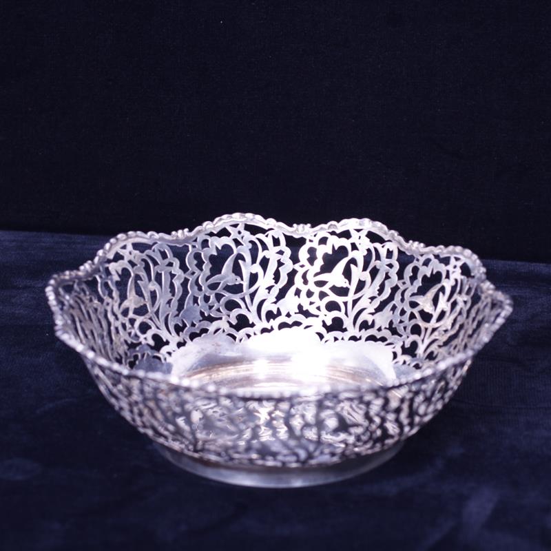 Appraisal: German sterling silver reticulated bird motif serving bowl Troy Oz