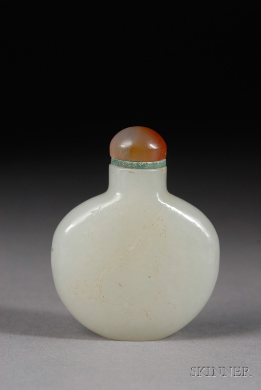 Appraisal: Jade Snuff Bottle th th century flattened rounded form well