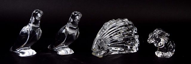 Appraisal: Baccarat Steuben Crystal Animals crystal animals Pair of Baccarat parrots