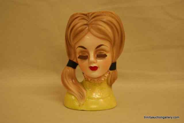 Appraisal: 's Rubens Ceramic Lady Head VaseIs a very nice 's