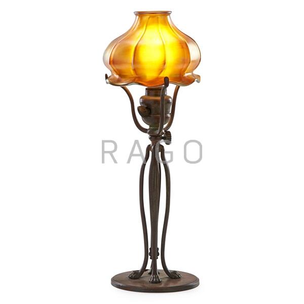 Appraisal: TIFFANY STUDIOS QUEZAL Desk lamp Condition Report Fine original patina