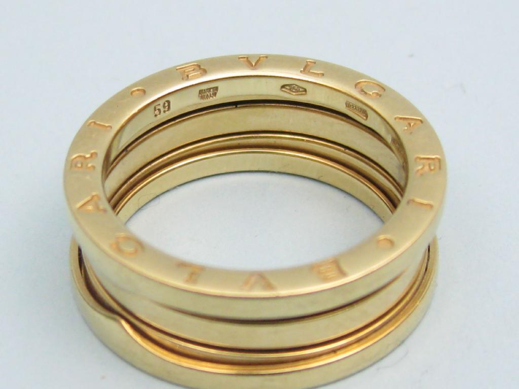 Appraisal: A Bulgari Give and Take Ring in ct gold