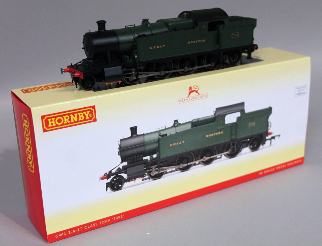 Appraisal: A Hornby OO-gauge Great Western locomotive no R cm high