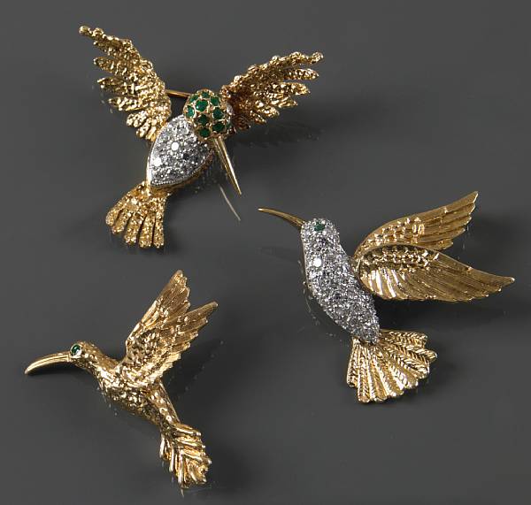 Appraisal: A collection of three diamond and k gold hummingbird brooches