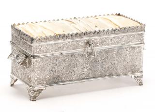 Appraisal: th C Silverplated Rectangular Dresser Box MIddletown Plate Co American