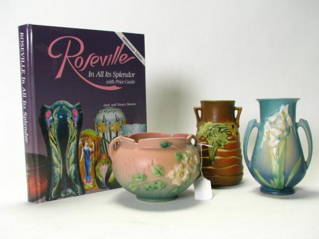 Appraisal: Group of three items of Roseville pottery including - ''