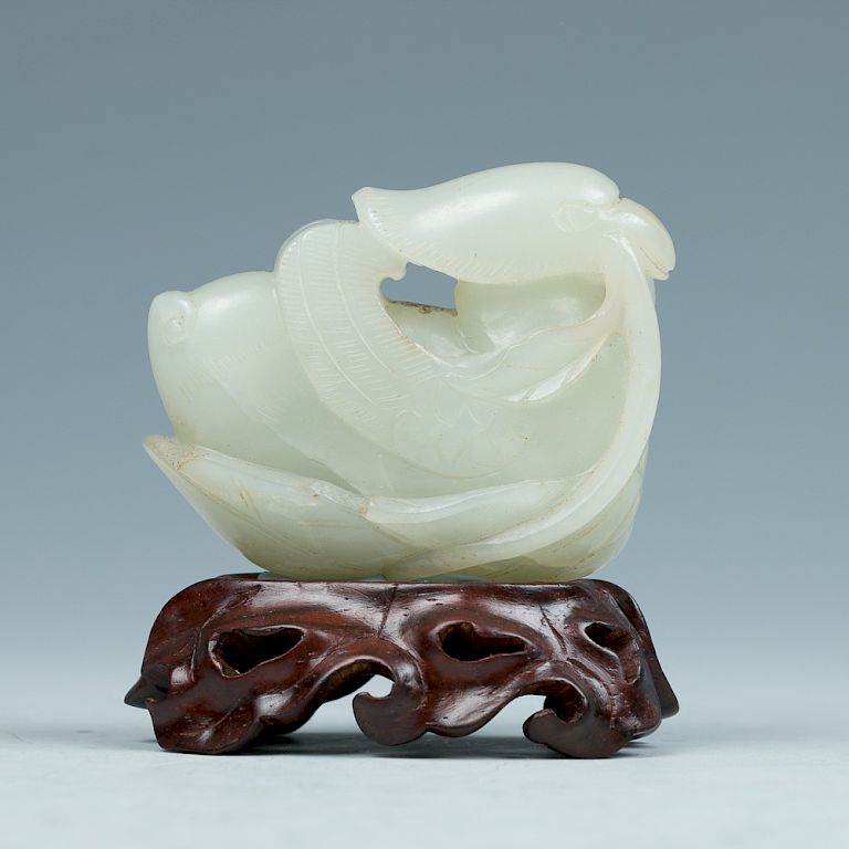 Appraisal: JADE GOOSE CARVING Depicting a vivid carving stone of a