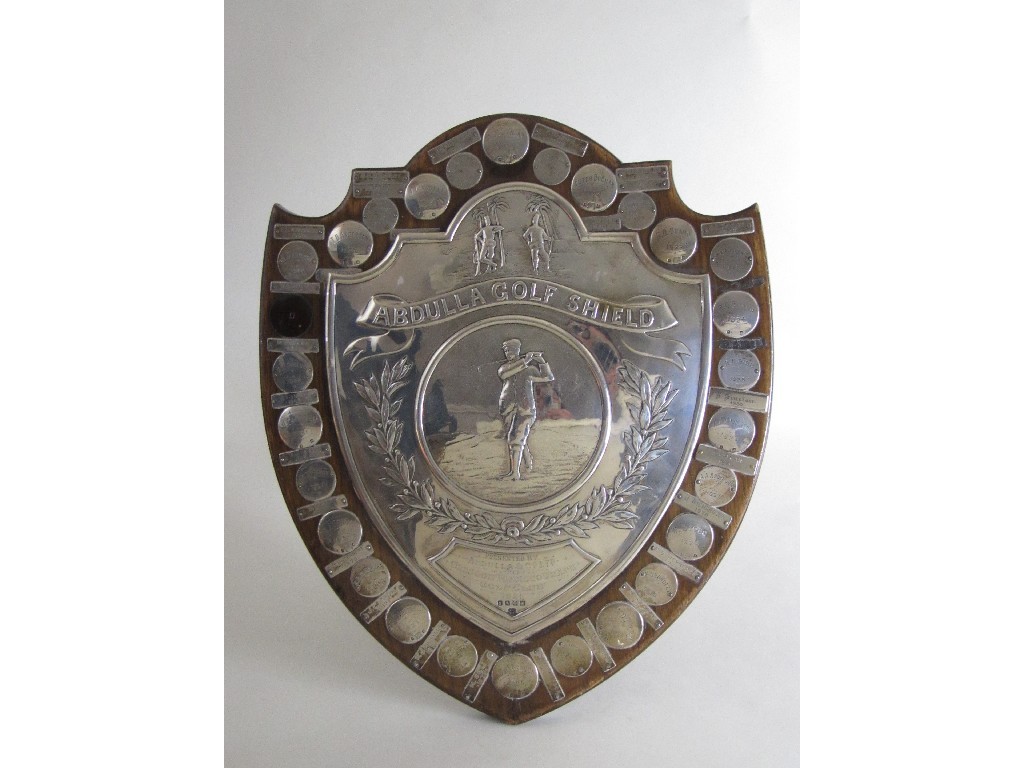 Appraisal: The Abdulla Golf Shield a presentation silver embossed and engraved