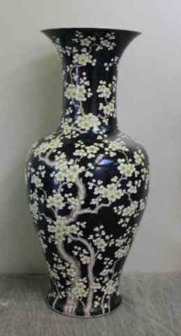 Appraisal: Large Signed Chinese Famille Noire Vase Uncertain on the age