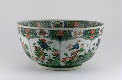 Appraisal: A large Chinese famille verte bowl painted with panels containing