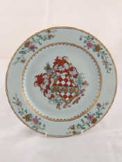 Appraisal: A ceramic Chinese Armorial plate c bearing the armorials of