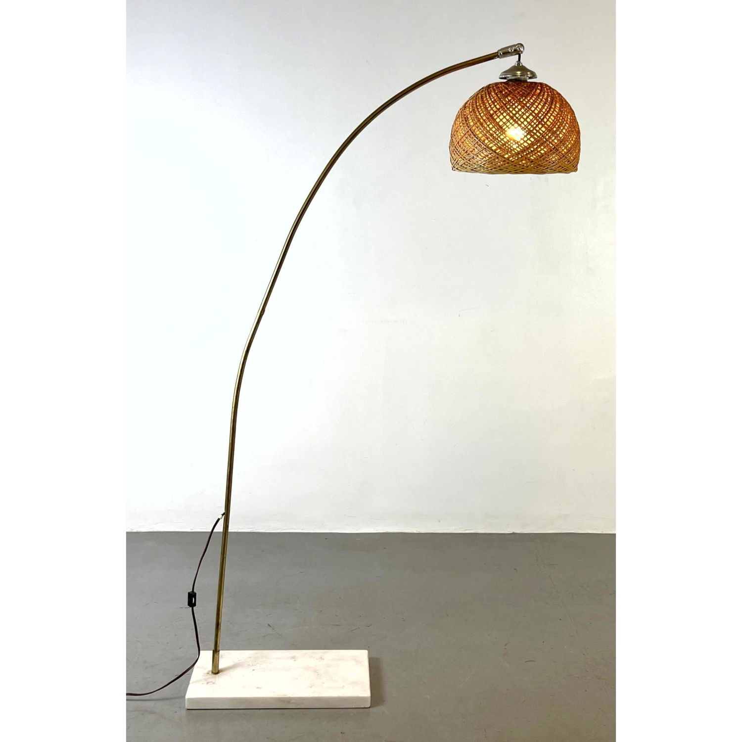 Appraisal: Modernist Brass and Marble Arched Floor Lamp Woven style dome