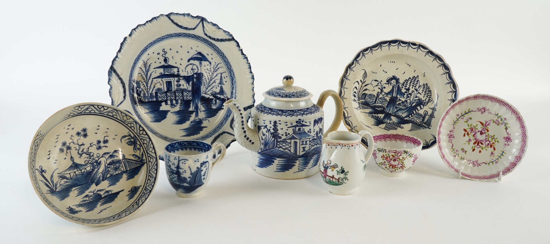 Appraisal: A GROUP OF ENGLISH BLUE AND WHITE PEARLWARE Late th