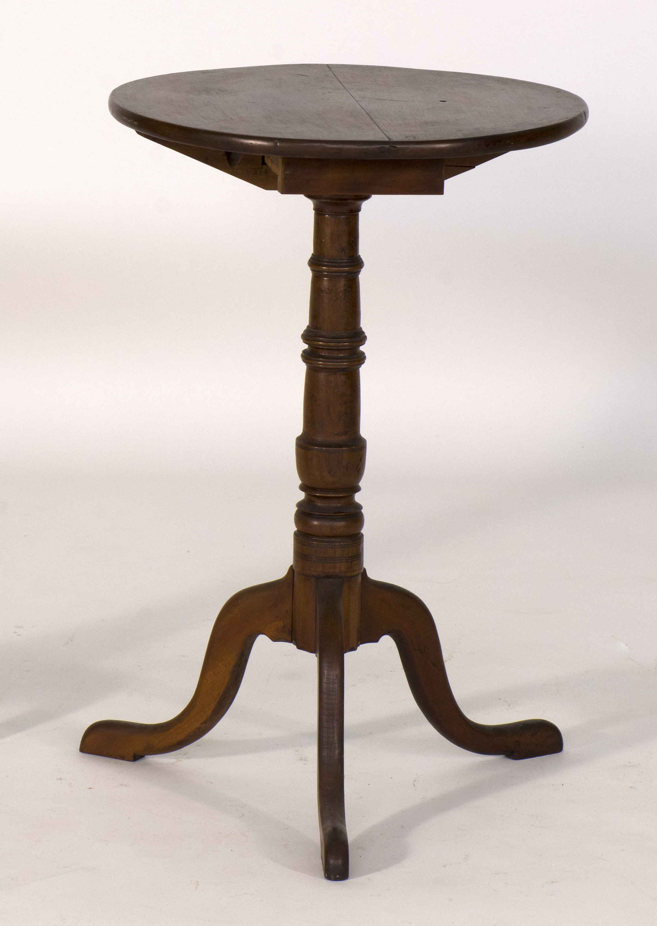 Appraisal: ANTIQUE AMERICAN QUEEN ANNE CANDLESTAND Second Half of the th