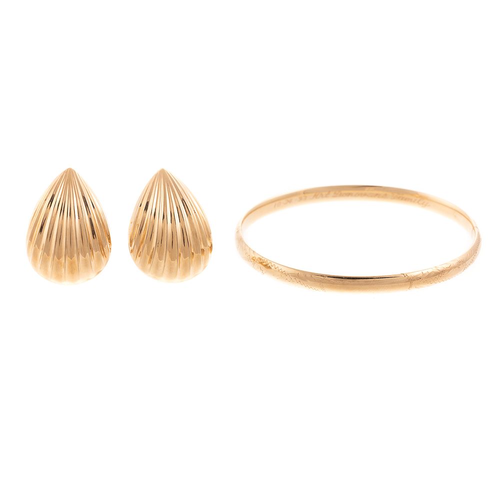 Appraisal: A Pair of Sea Shell Earrings Bangle in K K