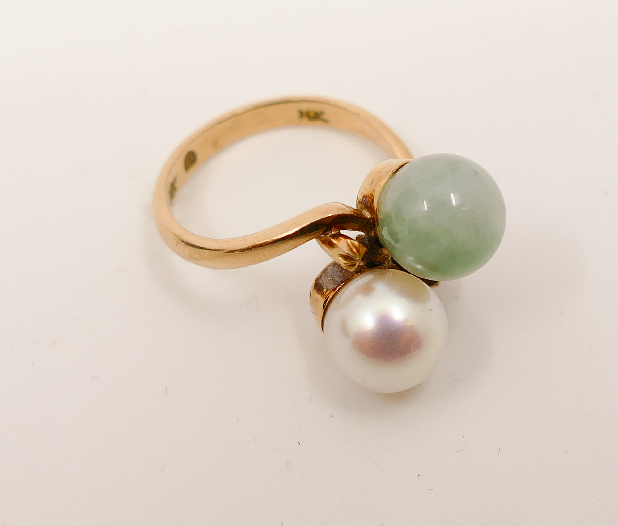 Appraisal: K Jade Real Pearl Ring- g