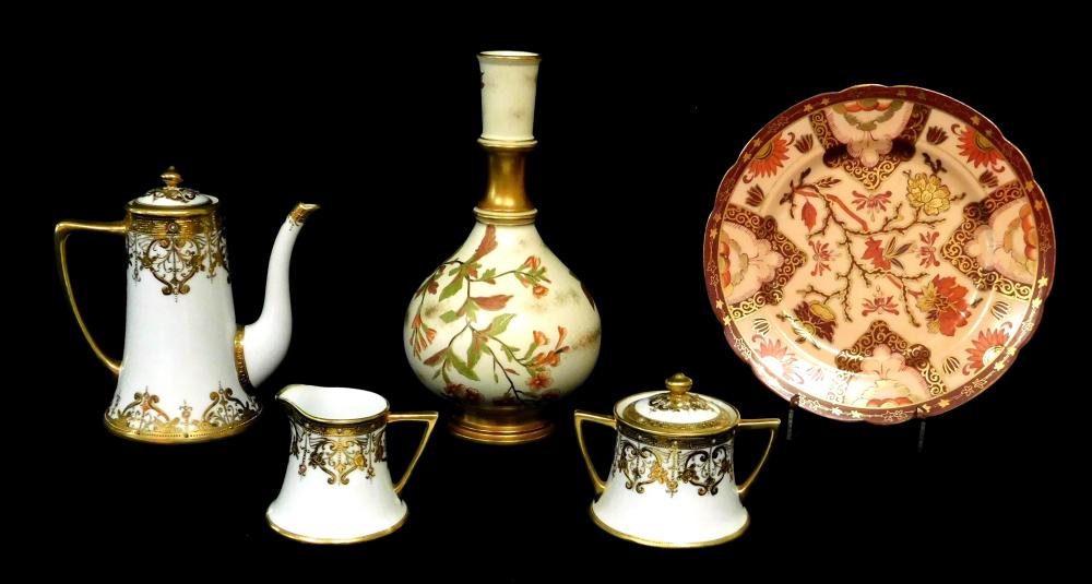 Appraisal: CHINA Five assorted porcelain pieces all with gilt detailing with