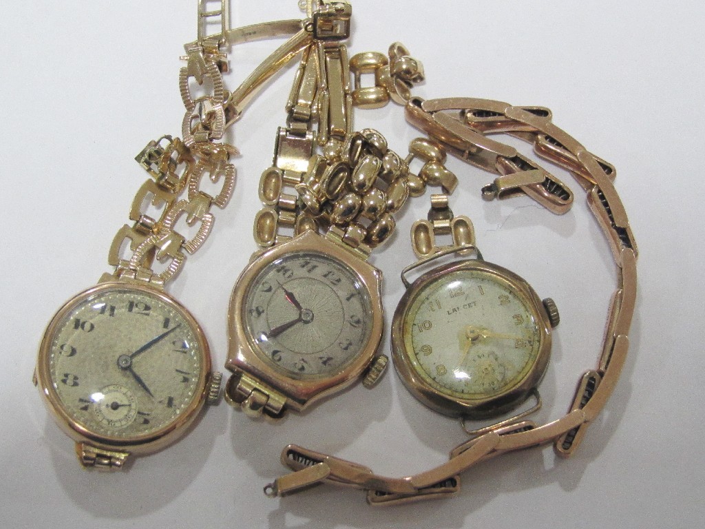 Appraisal: Three ladies early th century ct gold cased wrist watches