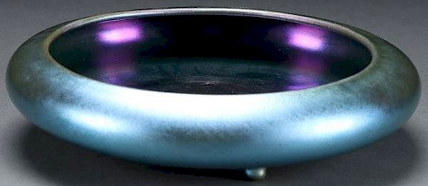 Appraisal: A STEUBEN BLUE AURENE ART GLASS LOW BOWL A STEUBEN