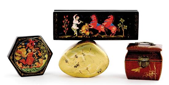 Appraisal: Russian and Japanese lacquerware boxes hexagonal hinged box depicting scene