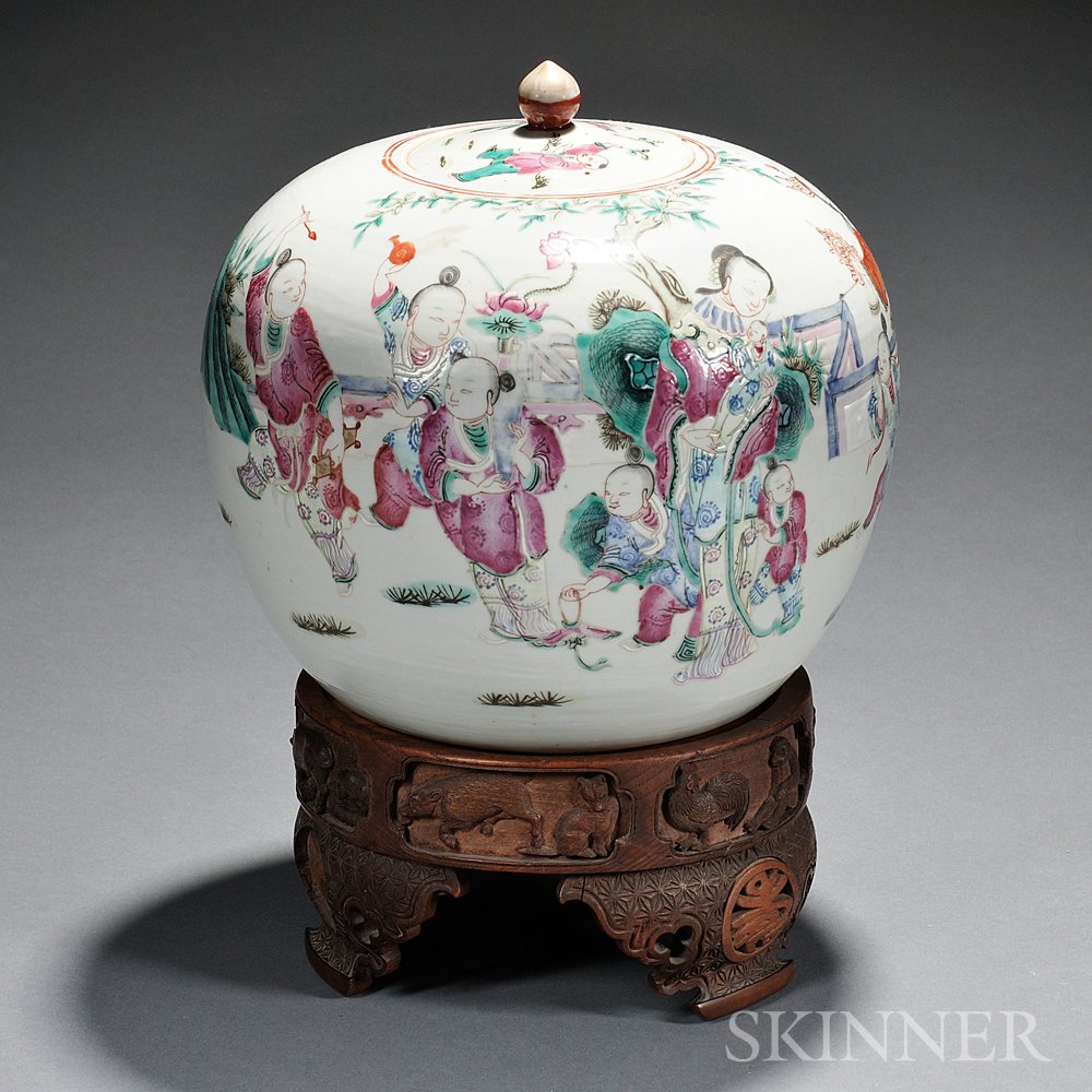 Appraisal: Famille Rose Covered Ginger Jar China th th century the