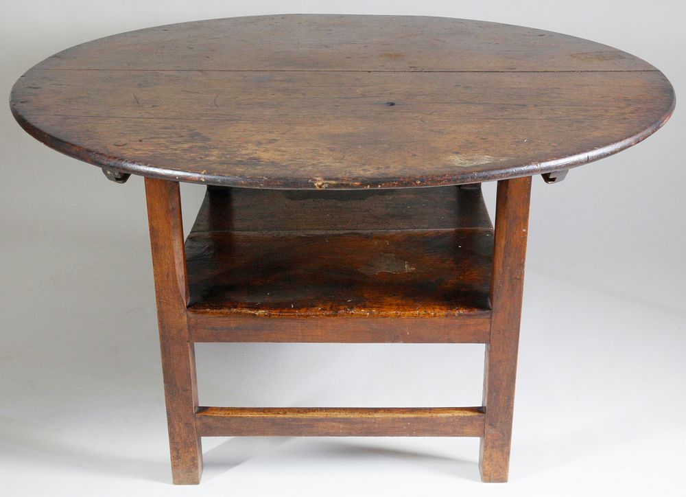 Appraisal: English Elm Round Top Hutch Table th Century English Elm