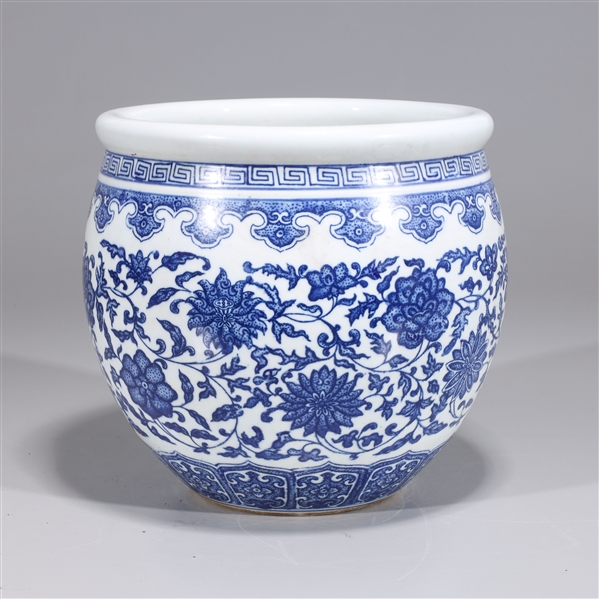 Appraisal: Chinese blue and white porcelain vase with allover floral design