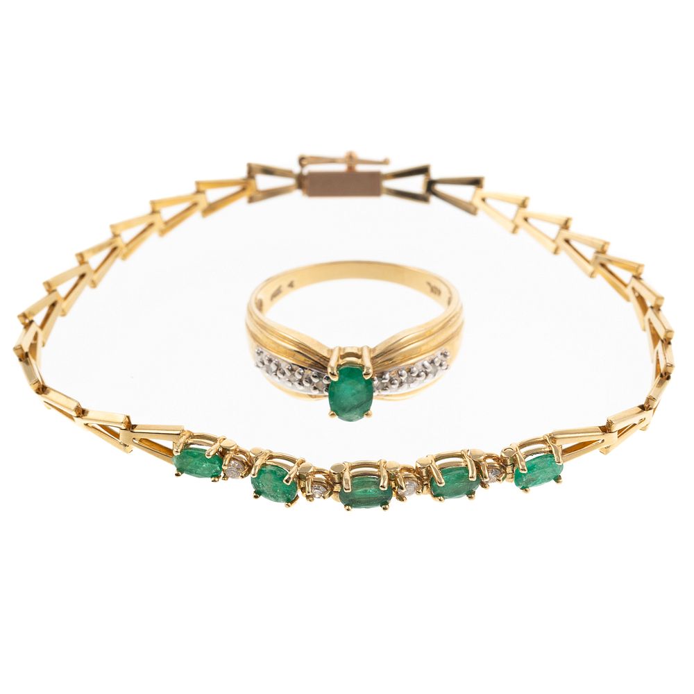 Appraisal: An Emerald Diamond Ring Bracelet in K K yellow gold