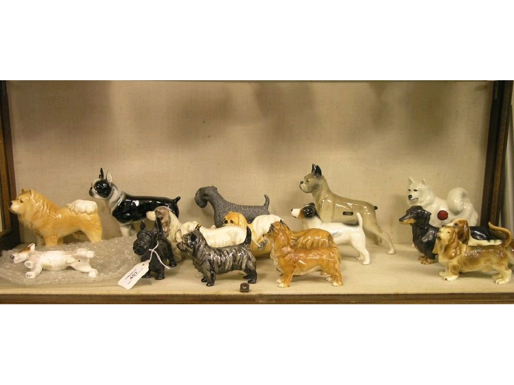 Appraisal: Six Royal Doulton dog models including HN Bulldog one blown