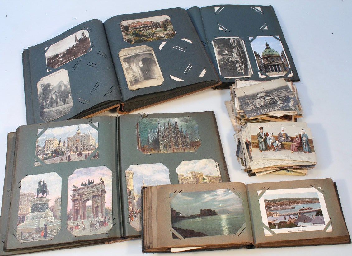 Appraisal: Various postcards to include black and white and coloured scenes