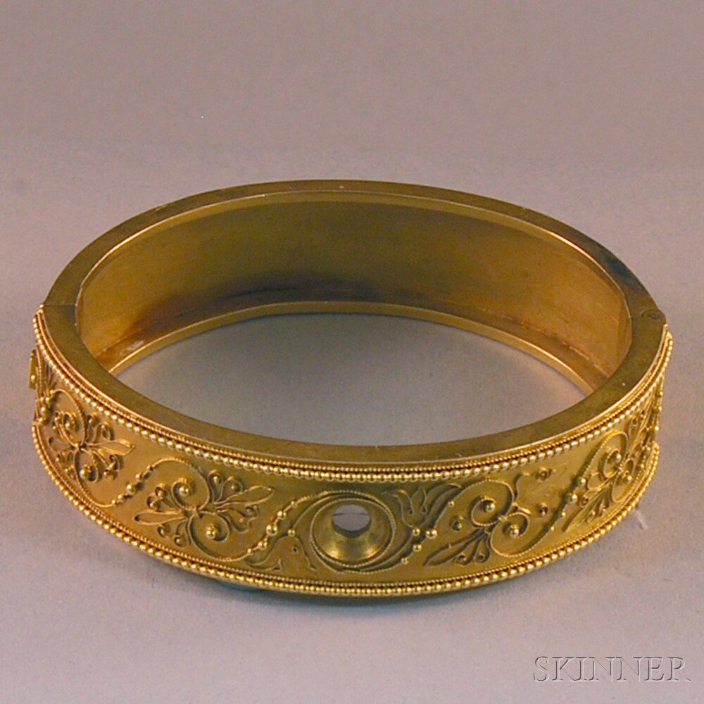 Appraisal: kt Gold Hinged Bangle Bracelet with granulated decoration lacking center