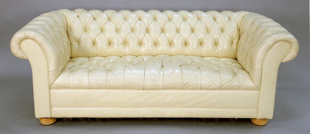 Appraisal: Chesterfield sofa several seat buttons off lg in Chesterfield sofa