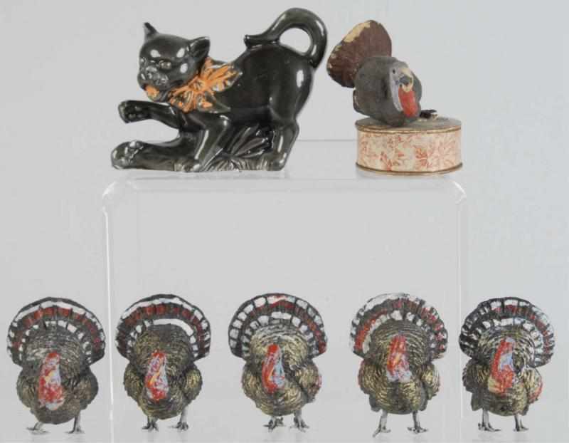 Appraisal: Lot of Holiday Related Items Description Includes five small turkeys