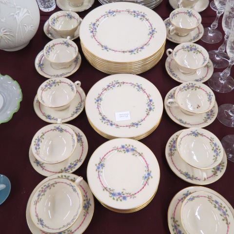 Appraisal: pcs Lenox Belvidere China Service floral on ivory gold band