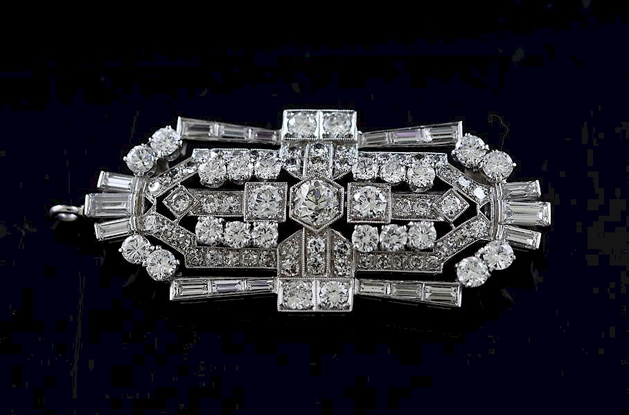 Appraisal: Antique platinum and diamond brooch or pendant Antique platinum and