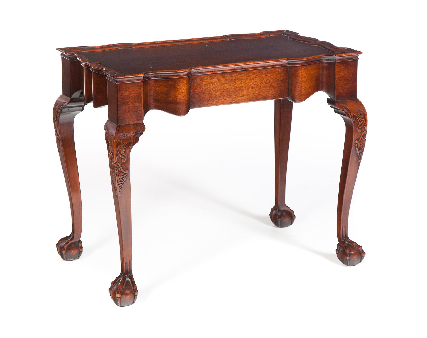 Appraisal: BEACON HILL REPRODUCTION CHIPPENDALE-STYLE TEA TABLE Mid- th century mahogany