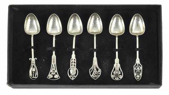 Appraisal: A SET OF SIX AUSTRALIAN SILVER COFFEE SPOONS MAKER'S MARK