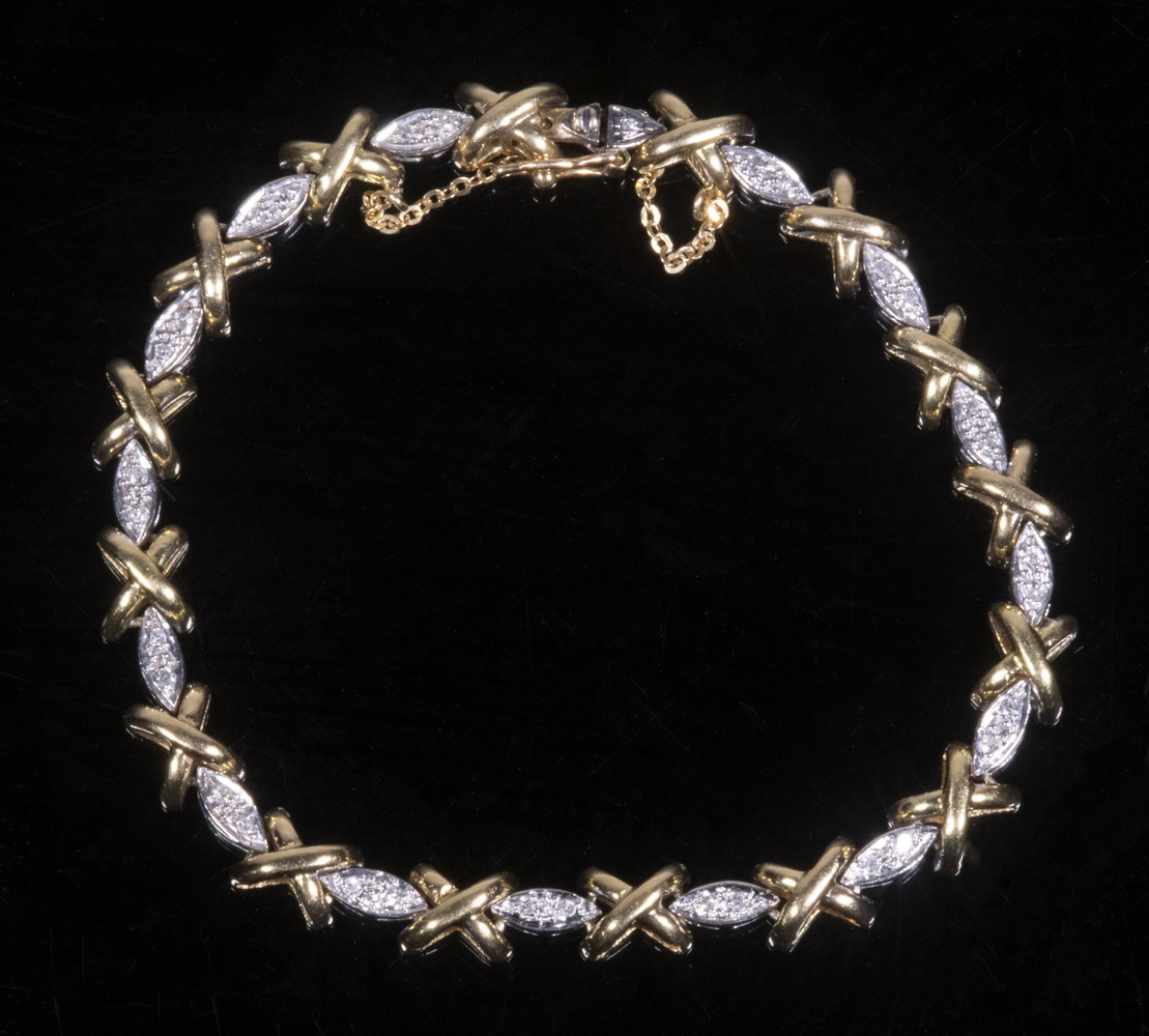 Appraisal: K GOLD DIAMOND BRACELET K Yellow Gold X-Link Bracelet with