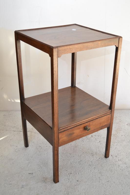 Appraisal: A TH CENTURY MAHOGANY SIDE TABLE WITH A SINGLE LOWER