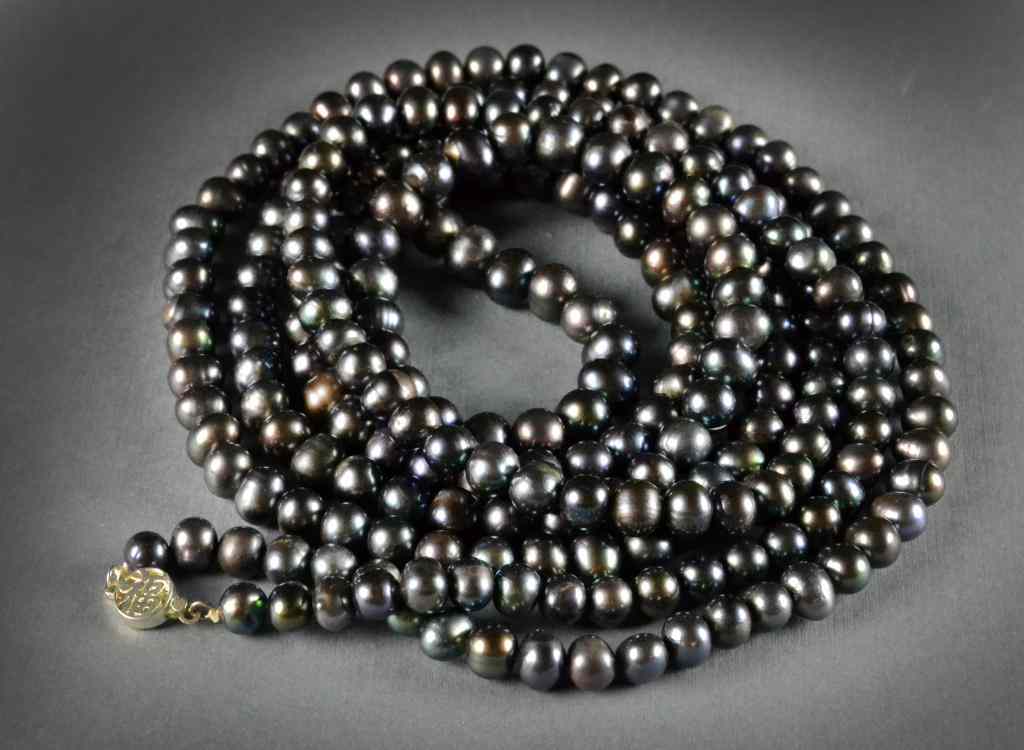 Appraisal: Black Pearl Necklace '' LStrand of black mm pearls Chinese