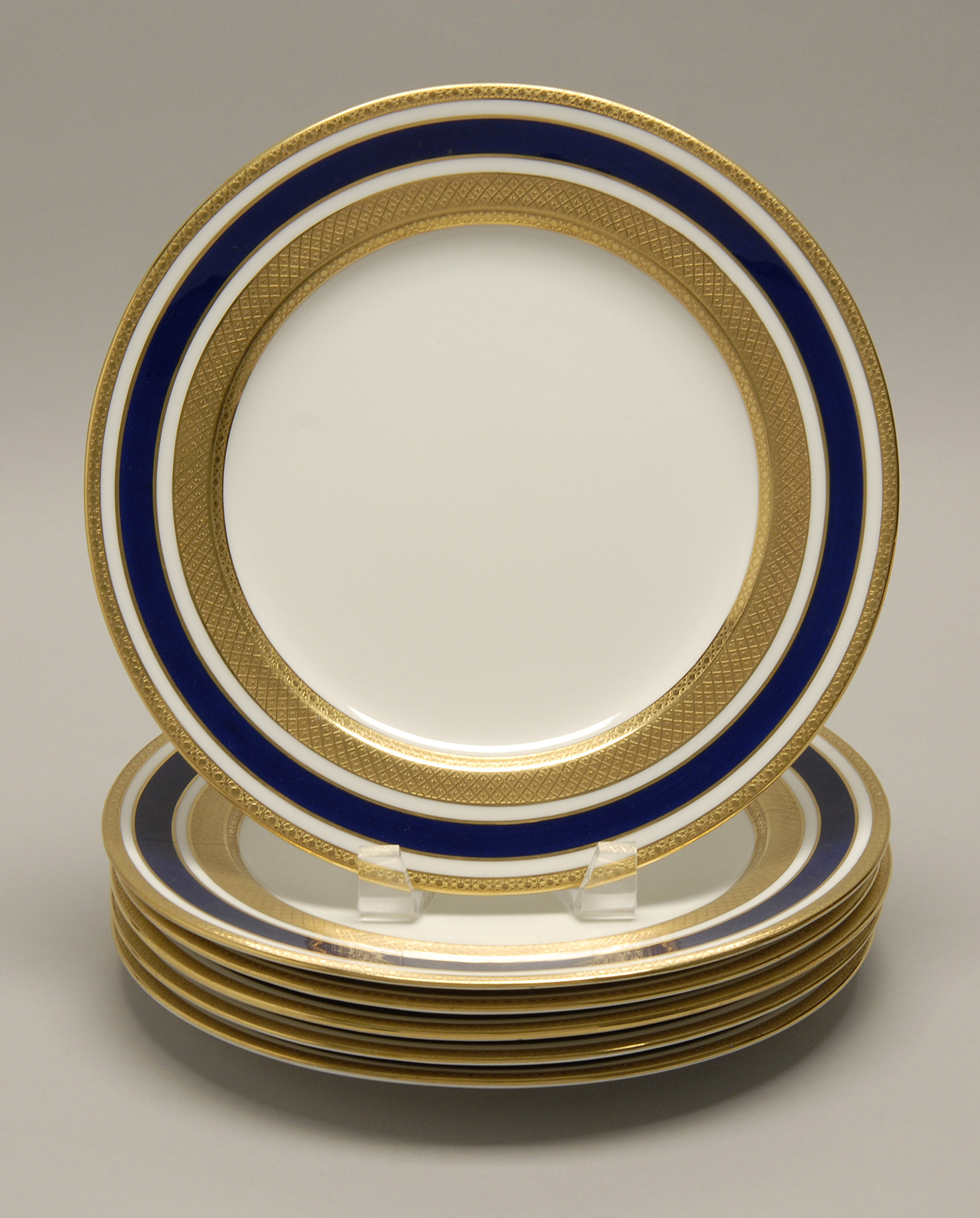 Appraisal: SIX COALPORT PORCELAIN SERVICE PLATES England 'sEach with cobalt blue