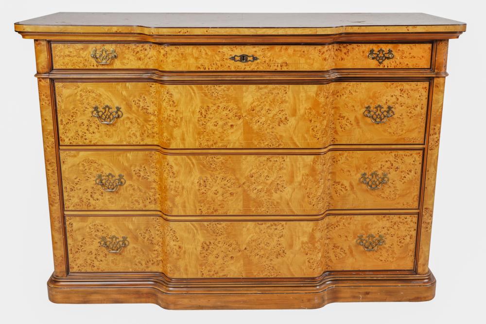 Appraisal: ITALIAN BIRDSEYE MAPLE CHEST OF DRAWERSthe breakfront top with dark