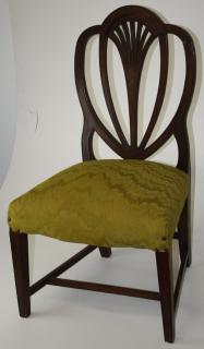 Appraisal: Hepplewhite Shield Back Chair Virginia Hepplewhite oval inlaid shieldback chair